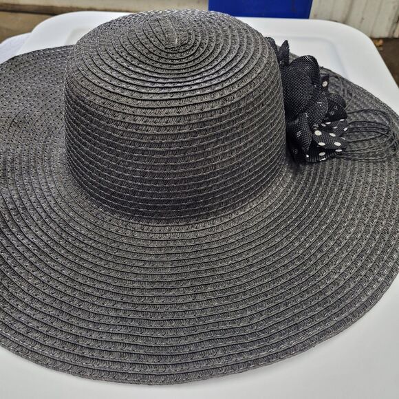 2 Straw Wmns Floppy Hats W/flower Great For Sun Party Outside Red And Black One - Picture 9 of 11